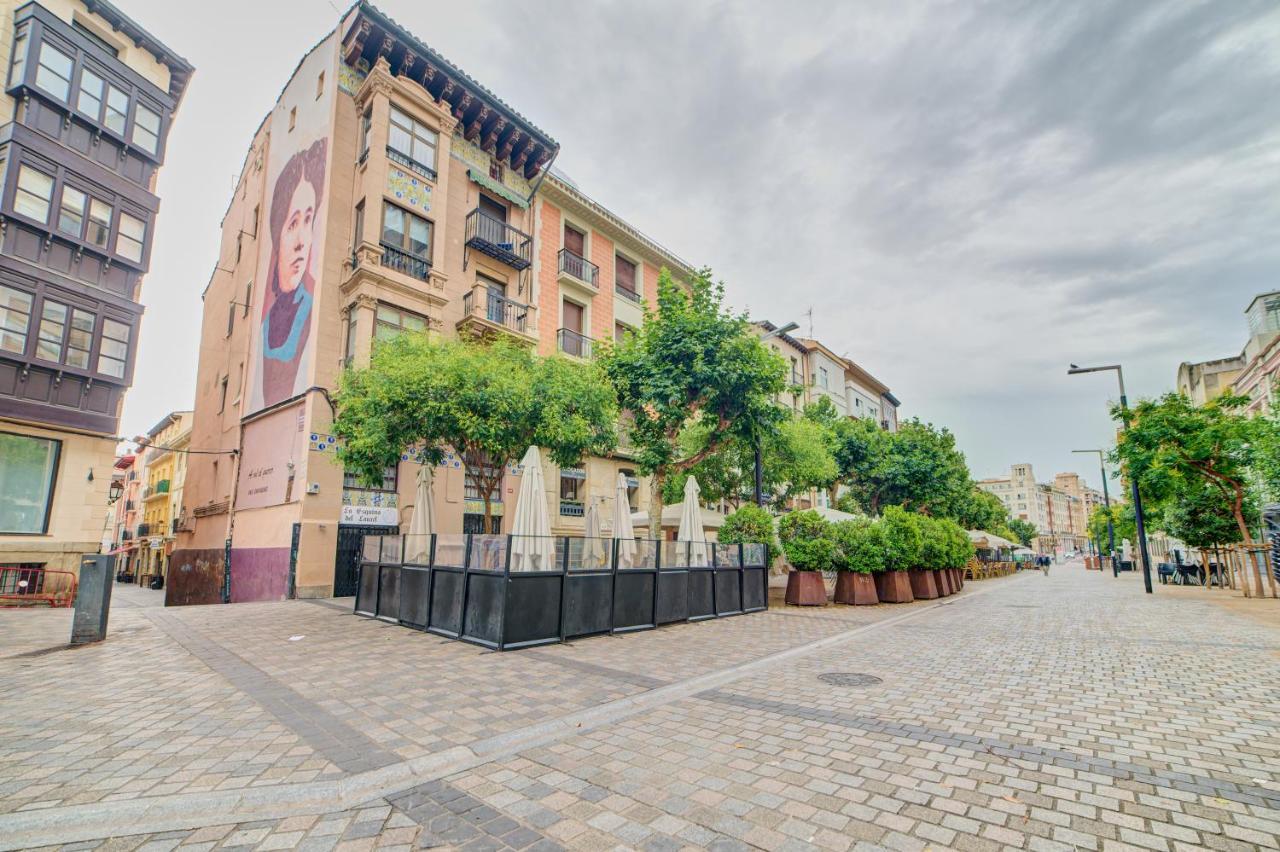 Apartamento La Laurel By Clabao Logroño Dış mekan fotoğraf